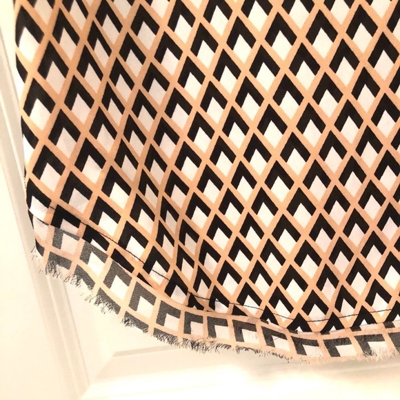 2/$15 Who What Wear - Sleeveless Blouse - Picture 3 of 8